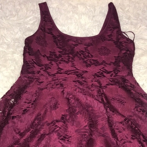 🚫SOLD🚫 🌺 Floral lace dress - Picture 5 of 5